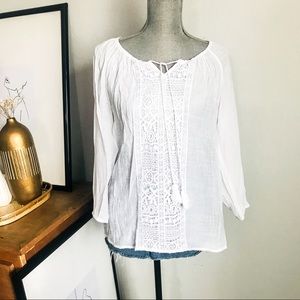 NWOT Eight clovers white boho tassel top